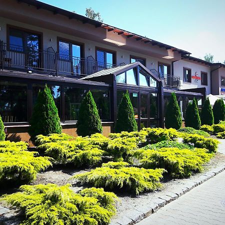 Bed and Breakfast Santana Club à Wielen Zaobrzanski Extérieur photo