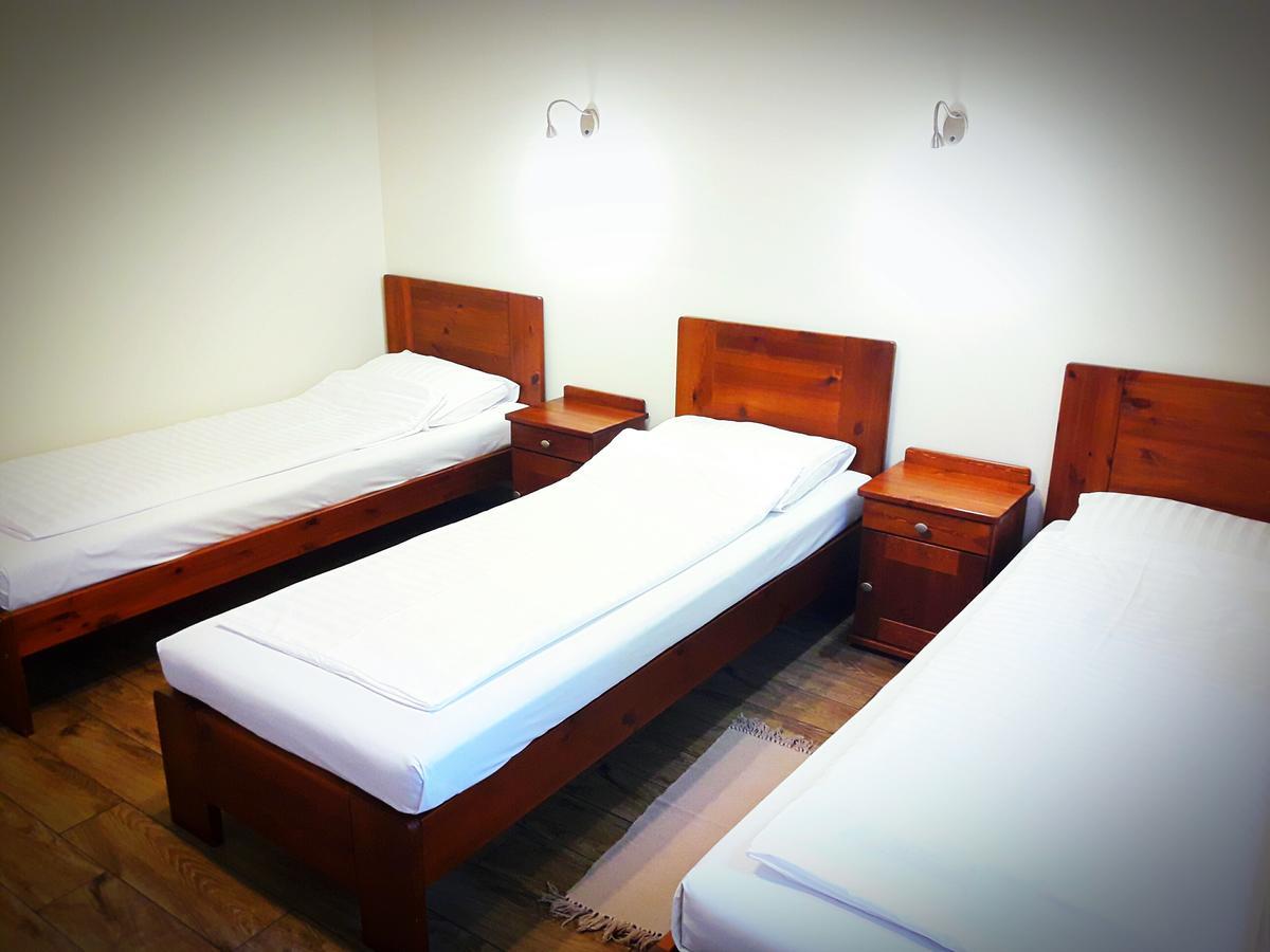 Bed and Breakfast Santana Club à Wielen Zaobrzanski Extérieur photo